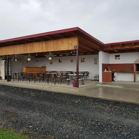 Casute De Vacanta - Complex Ben Case de vacanță Ocna Sibiului